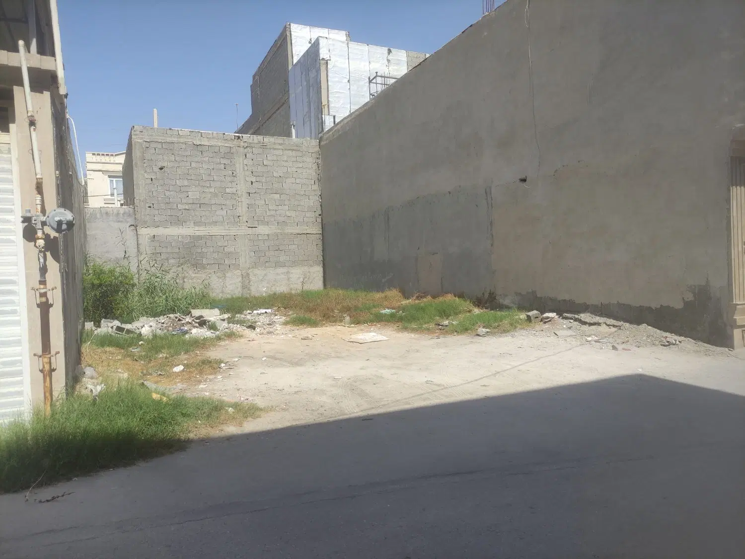 فروش زمین سه راه سرتل چراغ قرمز