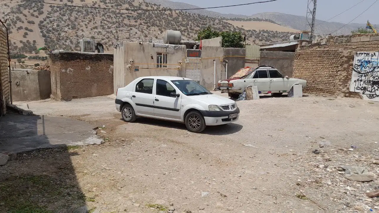 یه قطعه زمین مسکونی درپاپی خالدارعلیا