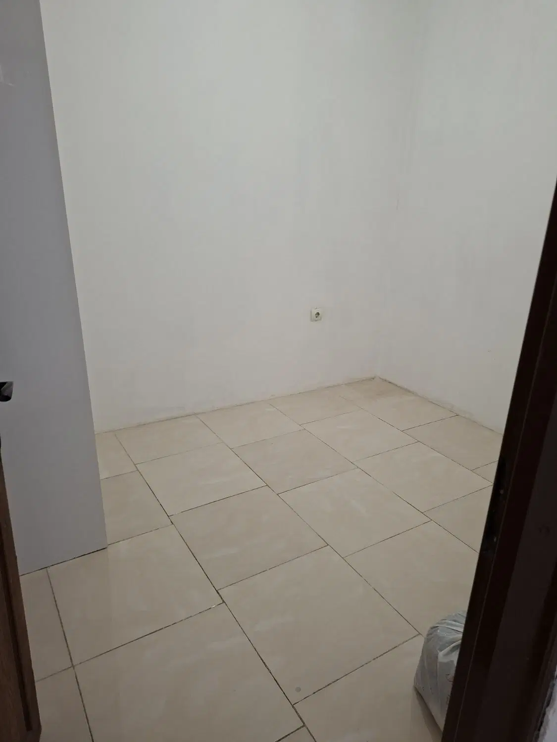 آپارتمان ۶۵ متری طبقه ۲ یک خواب