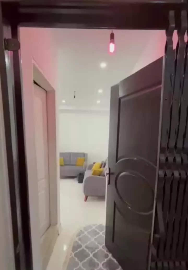 ۷۸متر_۲ خواب_بازسازی شده_پارکینگ_آسانسور