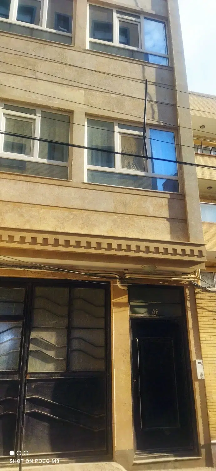 یک واحد آپارتمان مستقل در قلب تبریز