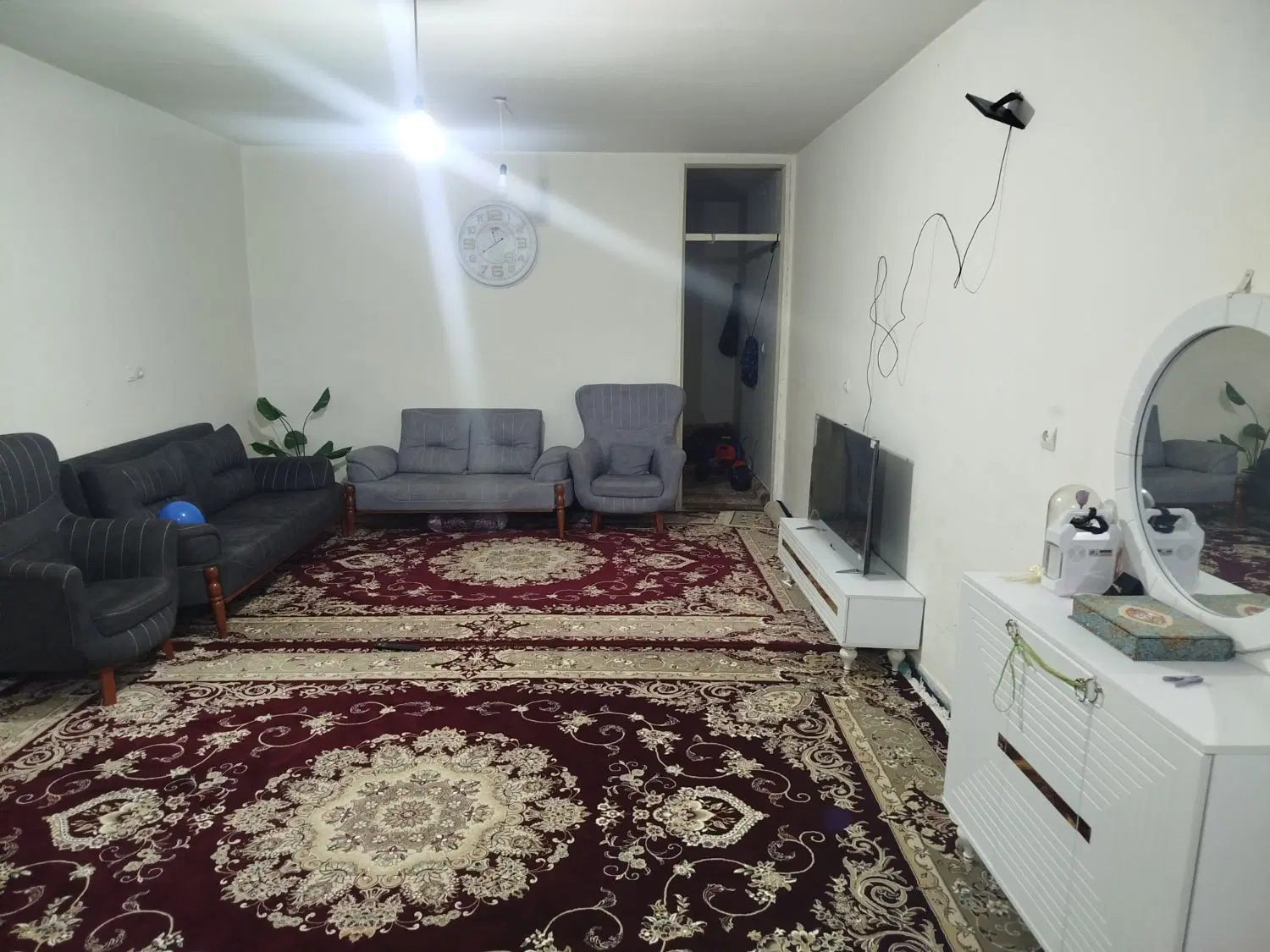 منزل زمینی خ ربابه کمالی
