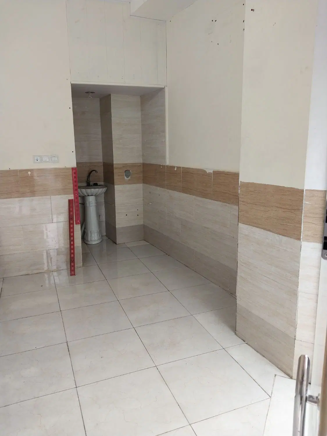 مغازه ۲۸ متری در بهشتی محله
