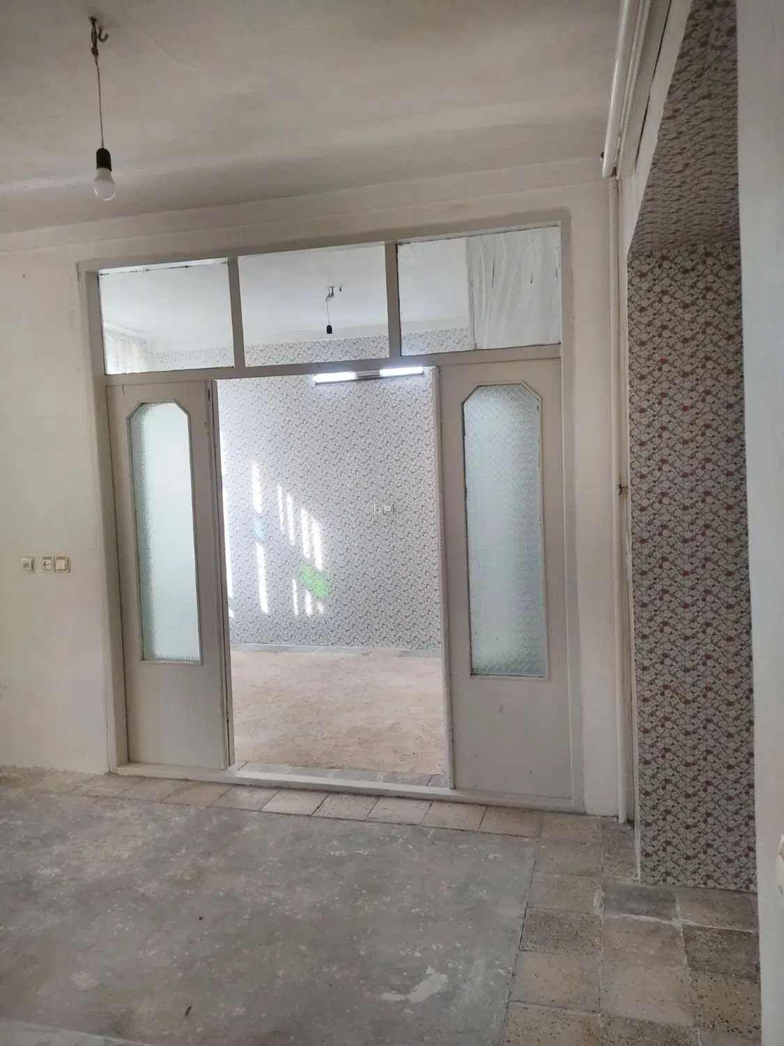 ویلایی،۷۰ متری،خیابان مولوی