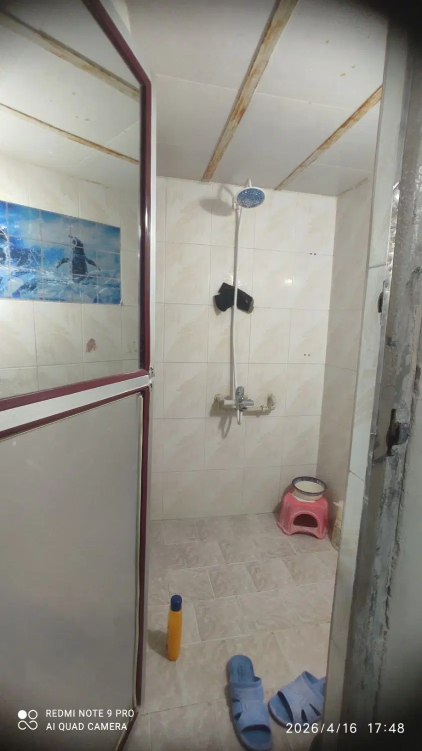 آپارتمان طبقه اول _2خواب _120متر