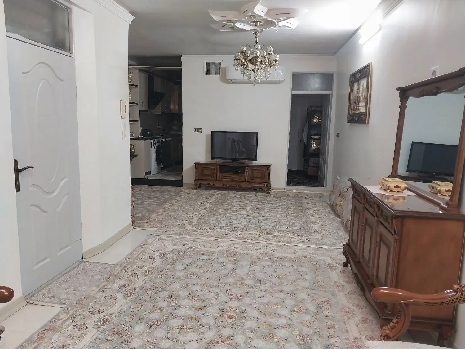 خانه ویلایی ۳ طبقه