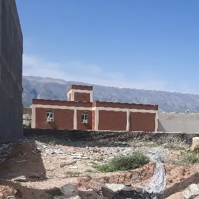 زمین به متراژ ۶۰۰