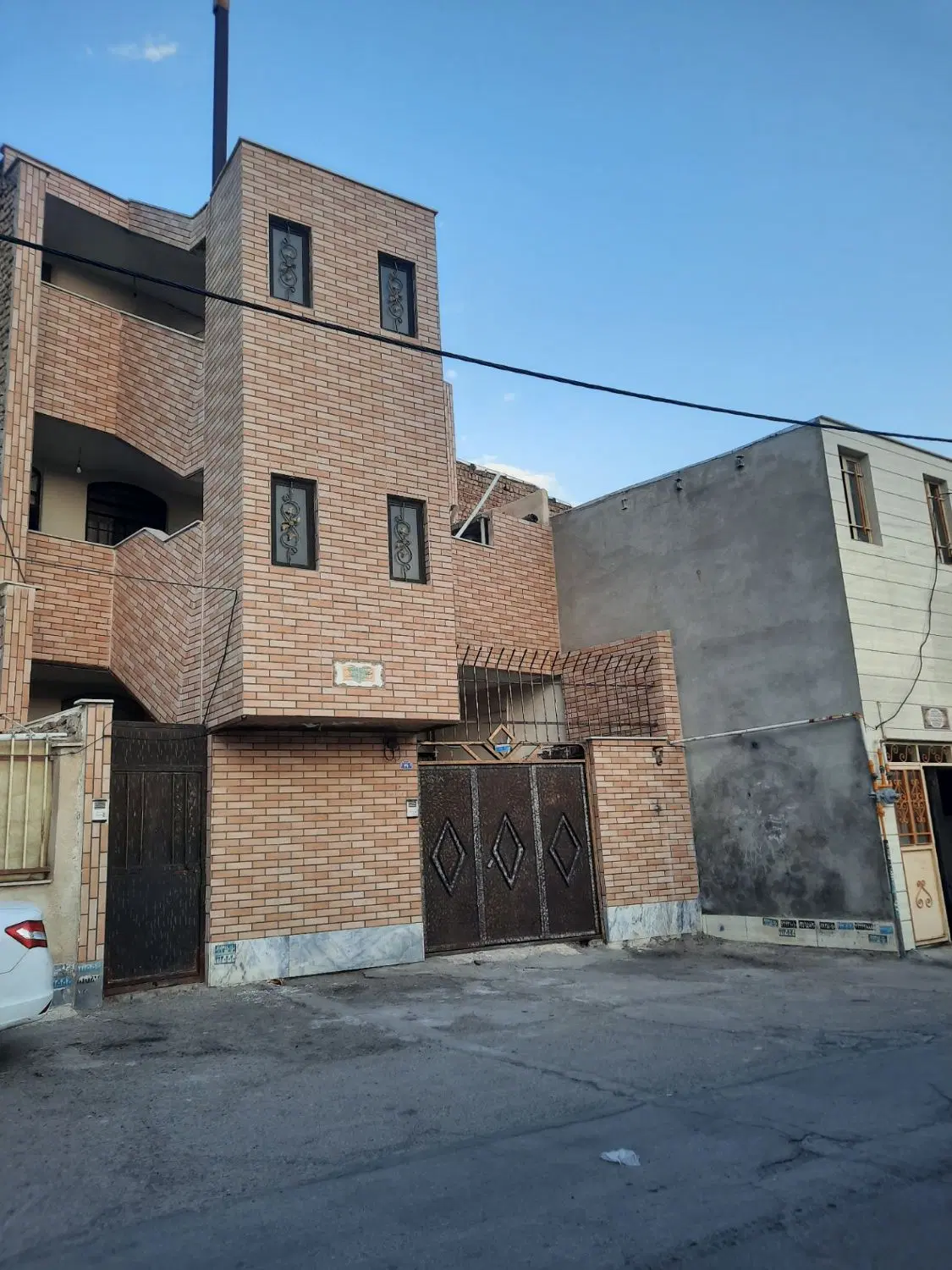 ویلایی طبقه سوم