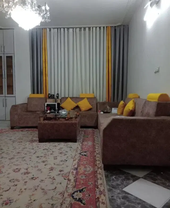 همخونه بی حاشیه