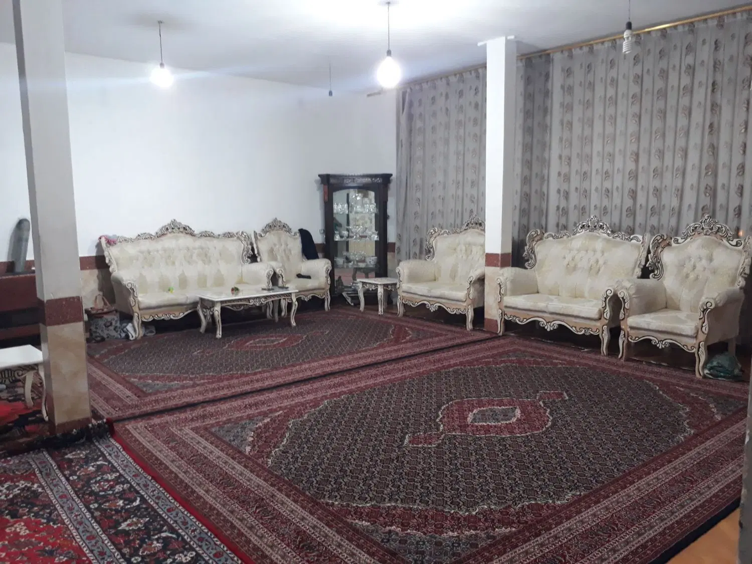 خانه ویلایی  صاقعلی در سه طبقه