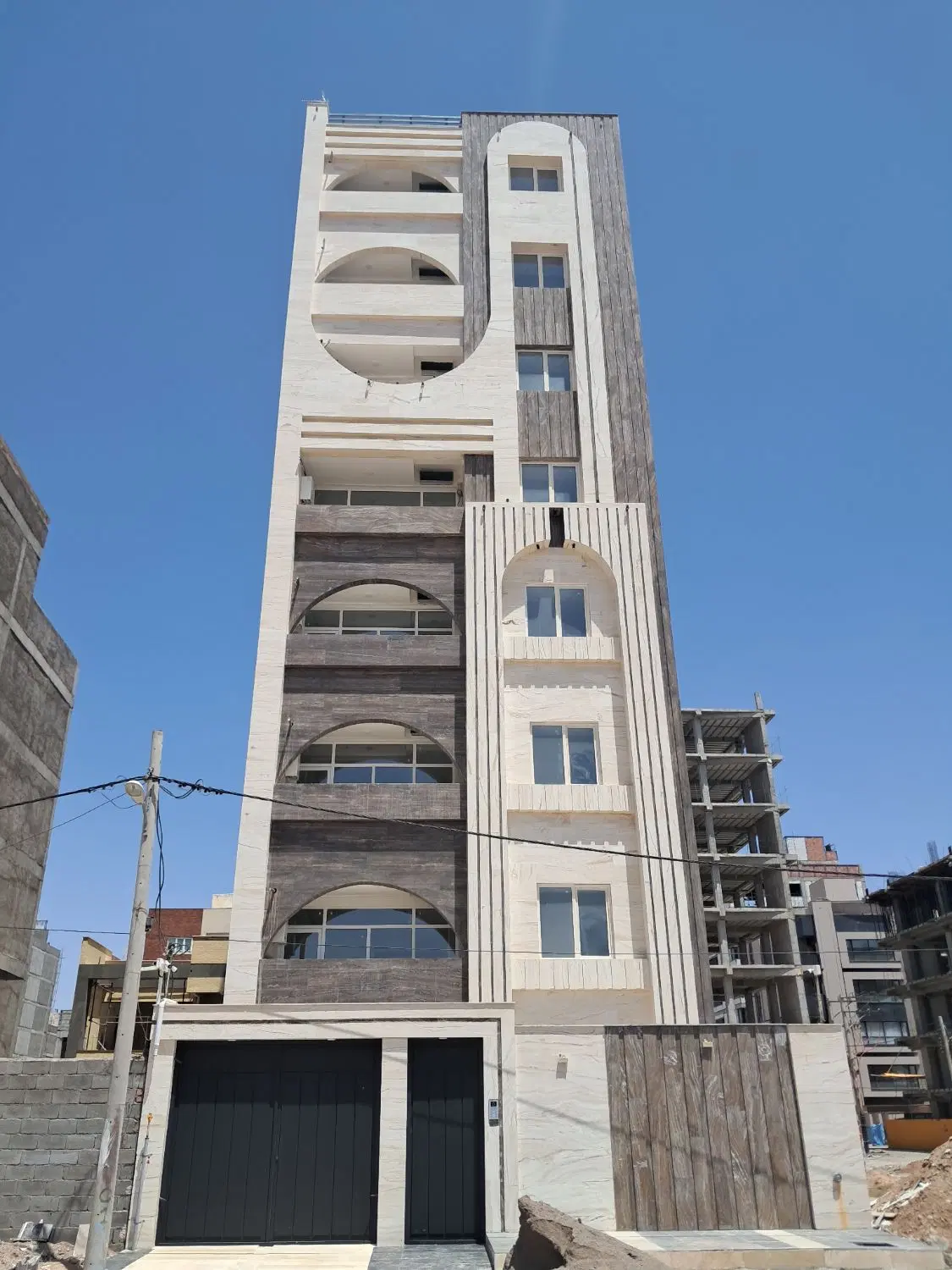 اپارتمان ۱۳۳ متر