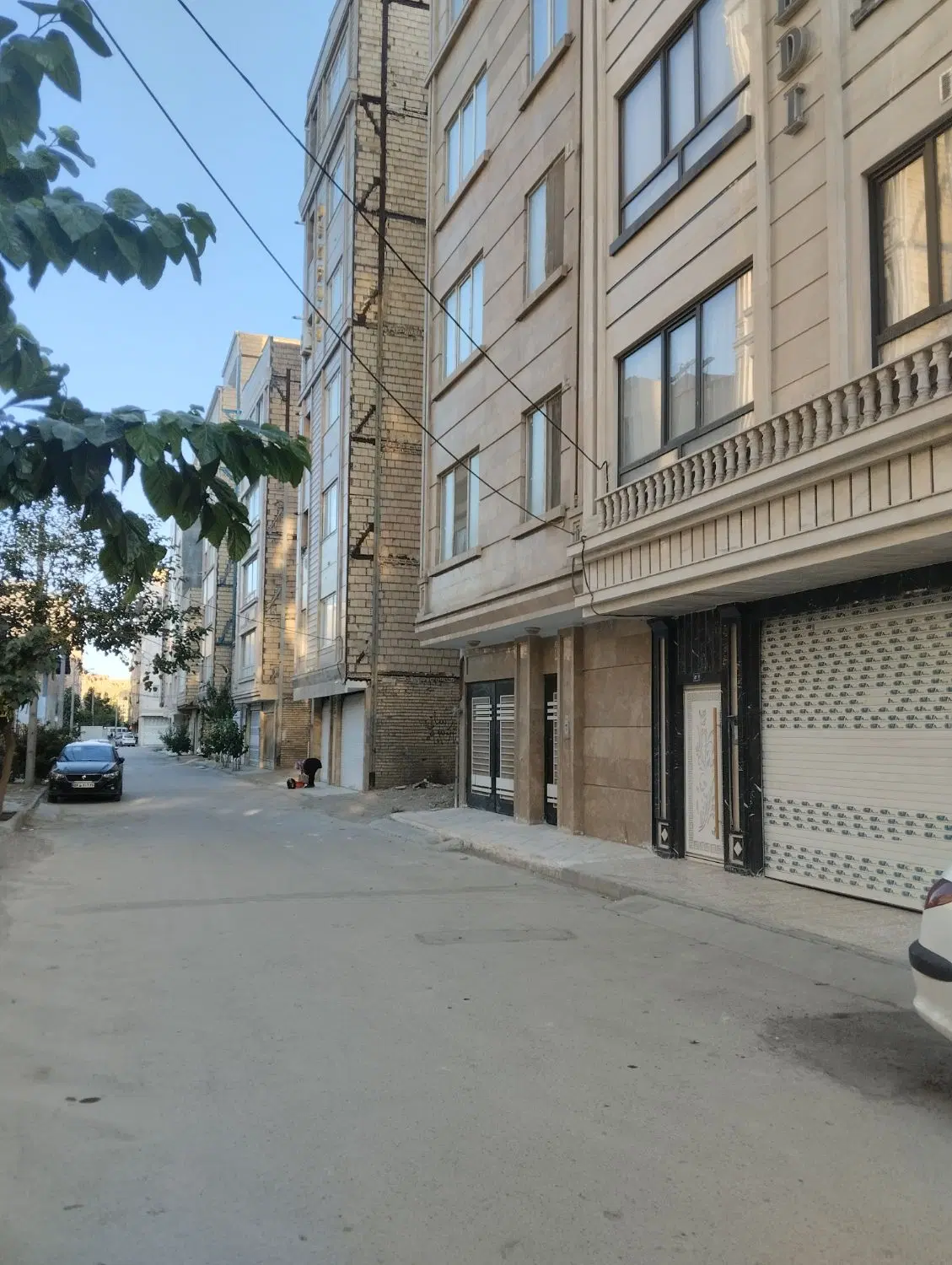 ۱۳۵متری .تک واحدی .صفر .پارکینگ واسانسوردار