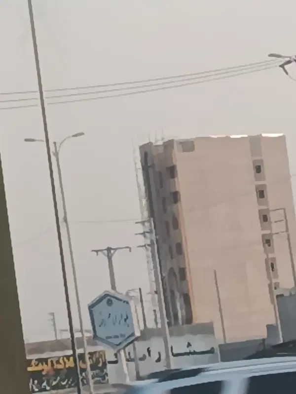 رهن واحد _ ۹۰ متری _ لوکیشن عالی