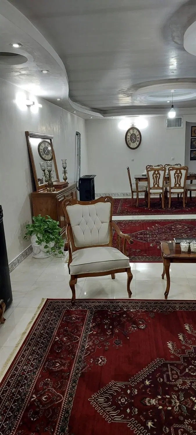 خانه ویلایی چهار طبقه فروش فقط یکجا