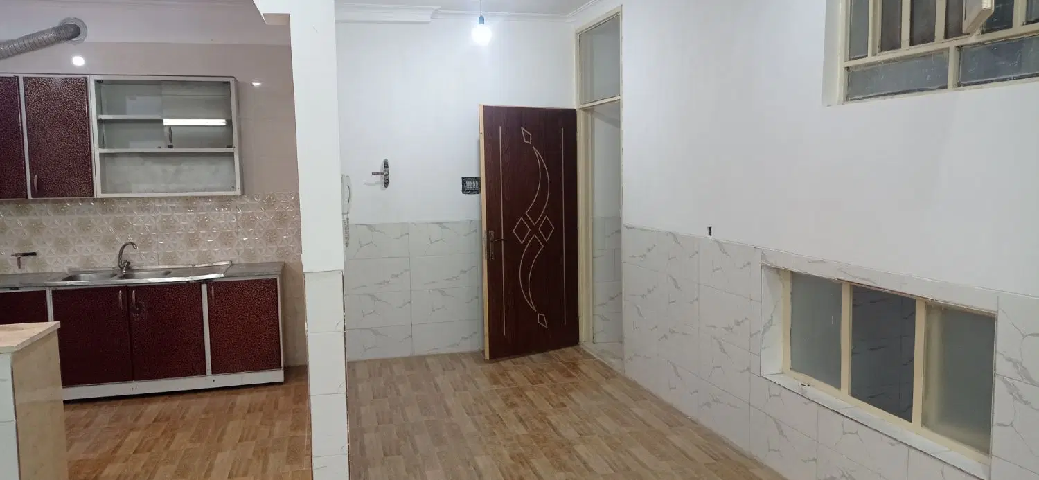 زیر زمین اجاره ای خیابان هجرت