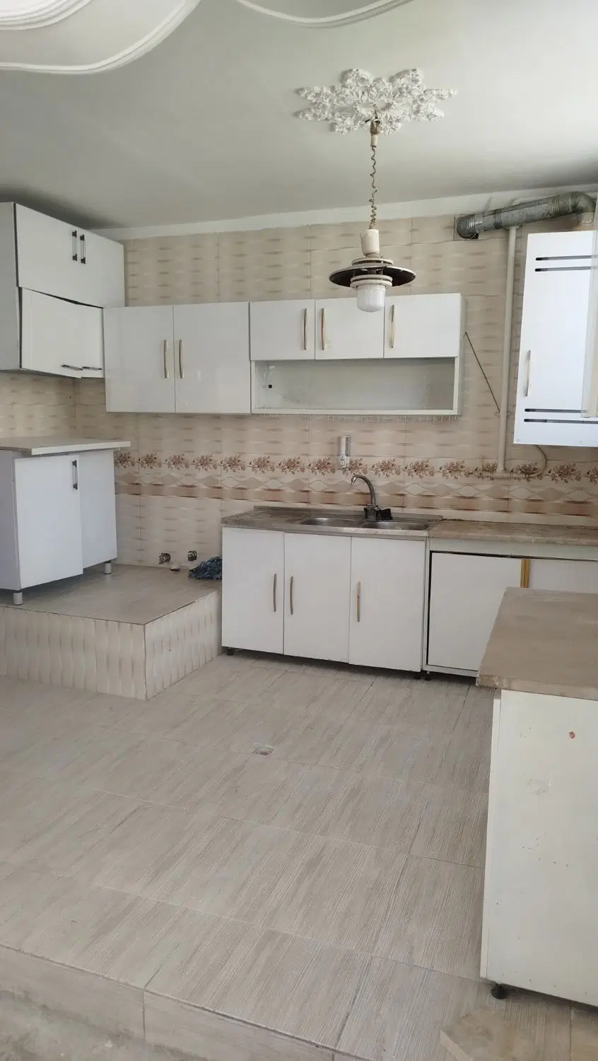 منزل طبقه دوم متراژ150متر