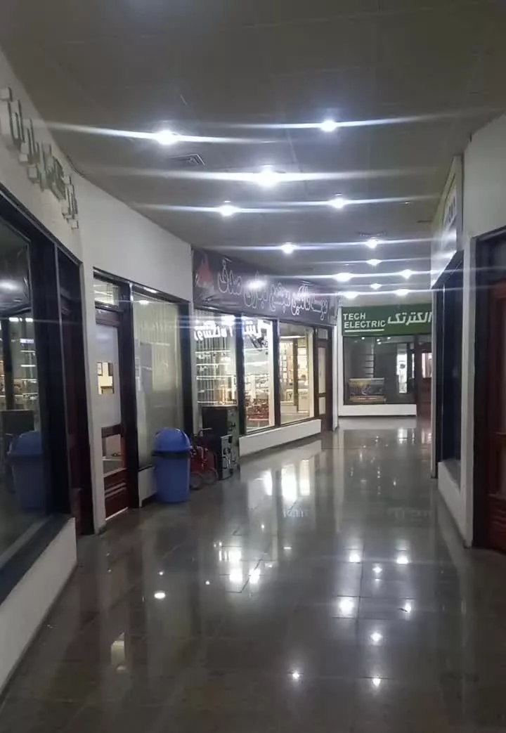 فرصت سرمایه گذاری در چابهار غرفه تجاری ، مالک