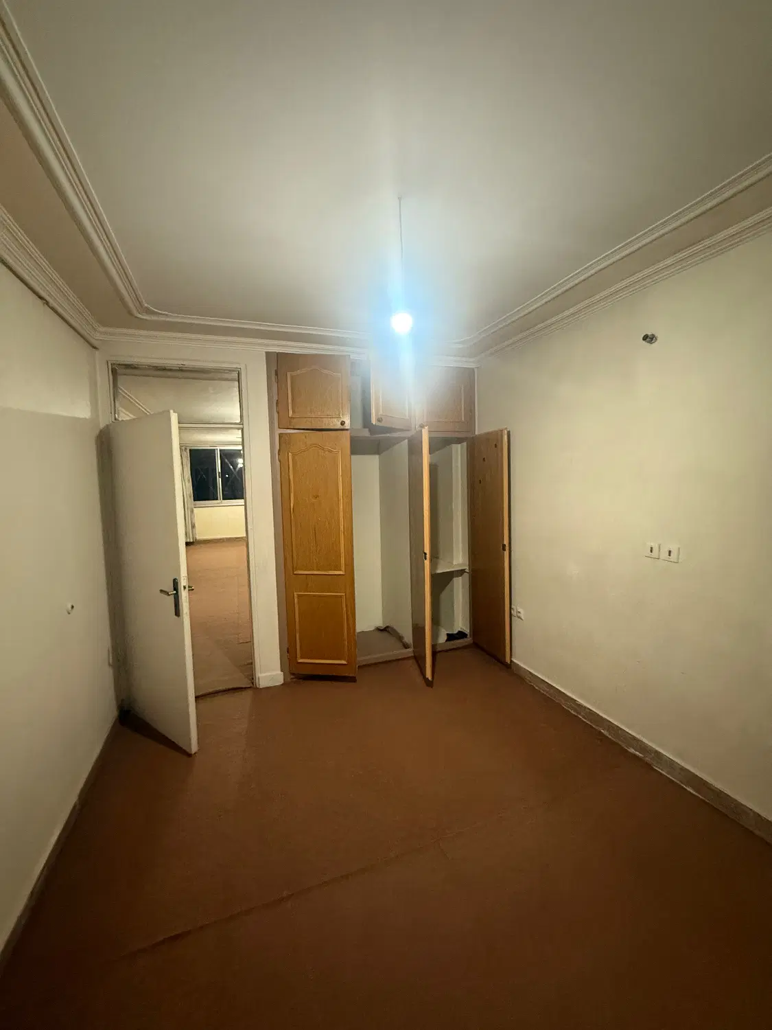 اجاره آپارتمان در ساختمان سنگی(مجتمع امیرکبیر)