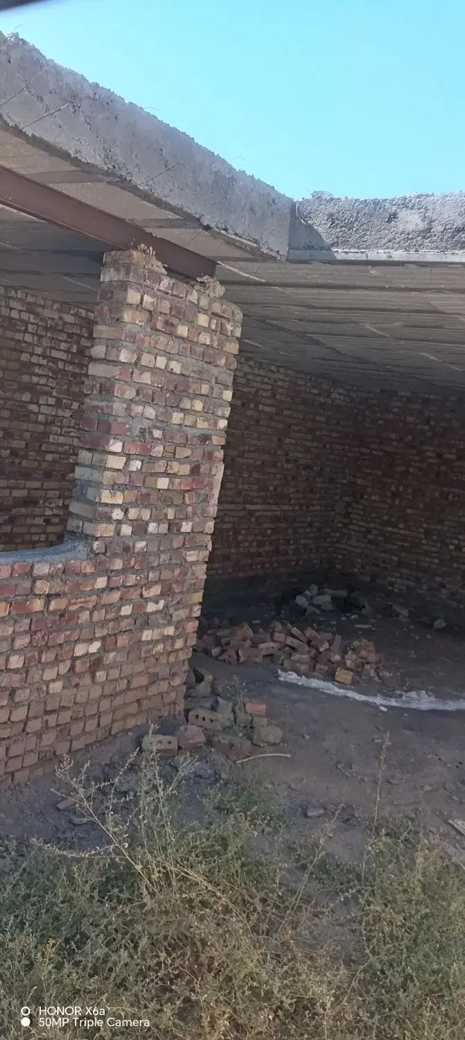 چهار دیواری سقف زده