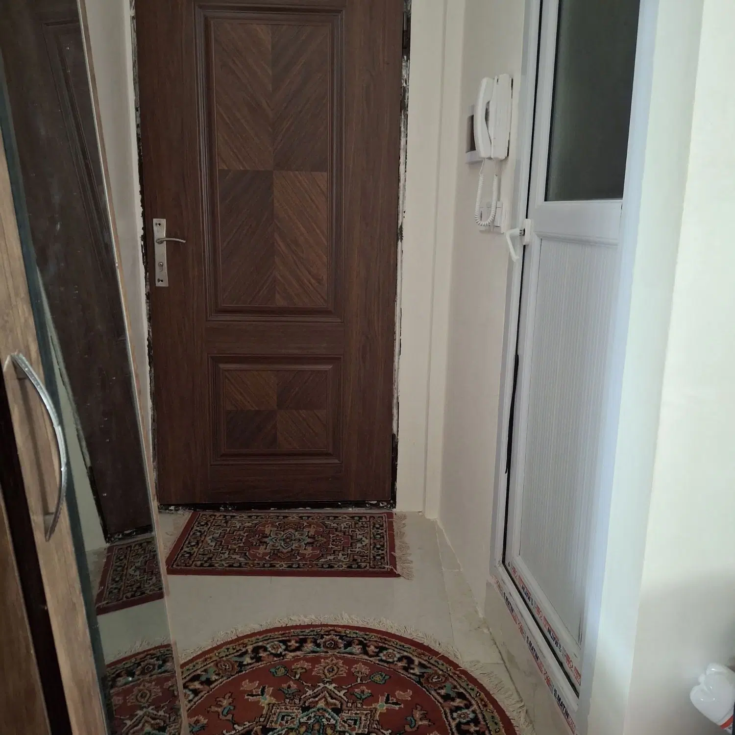 فروش آپارتمان درخیابان پاداش