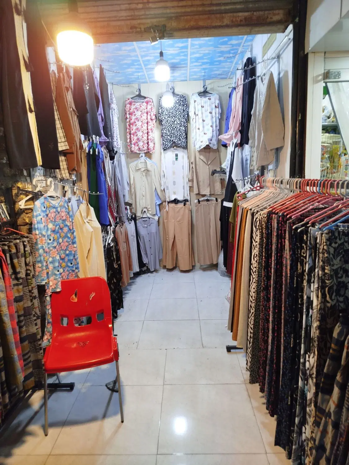مغازه بازار