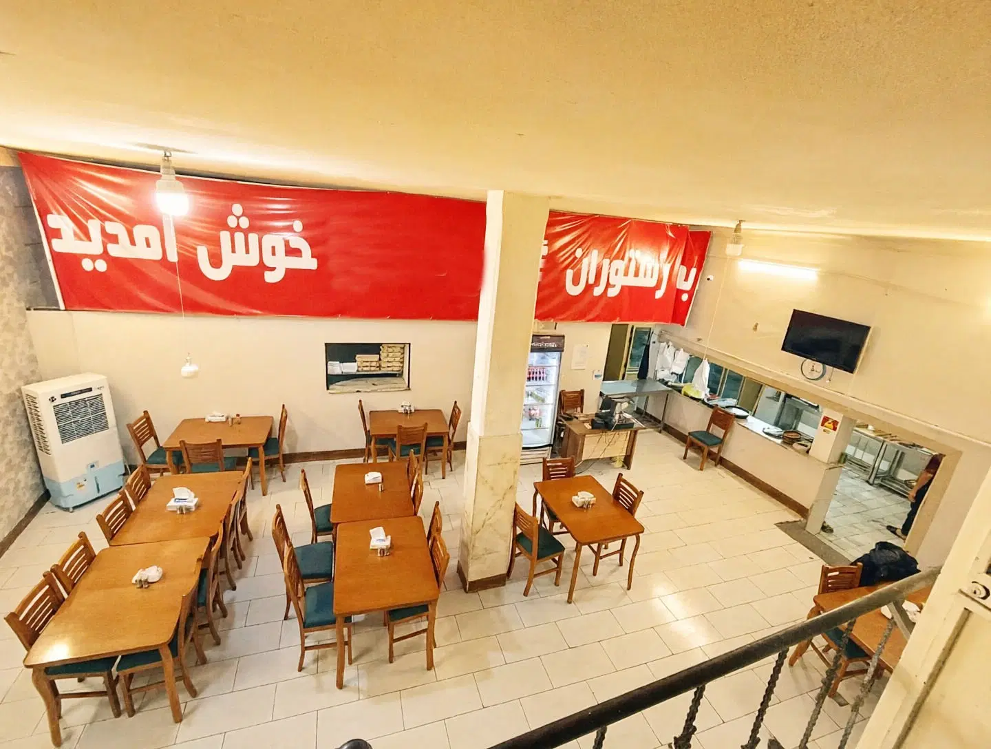 زیرزمین ۱۷۰ متر تجاری مجهز _آماده (نزدیک حرم)