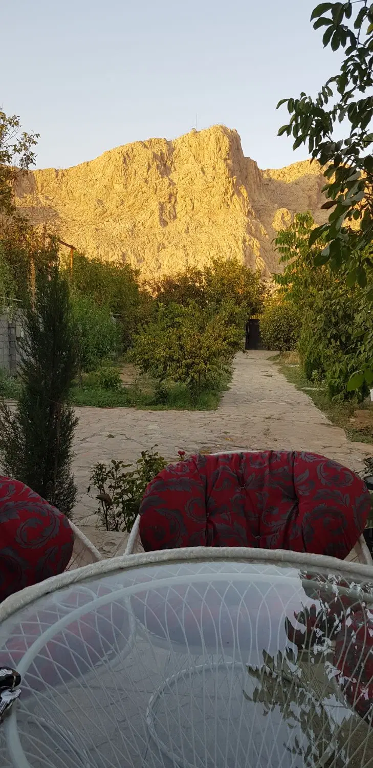 فروش ویلا باغ بر جاده سنندج