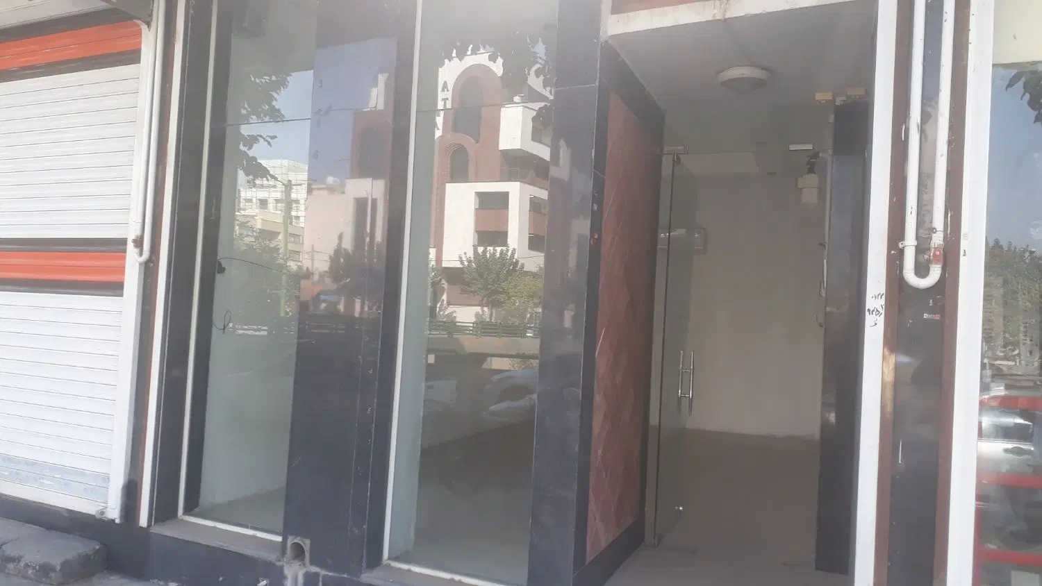 اجاره مغازه کنار گذر اتوبان صیادشیرازی