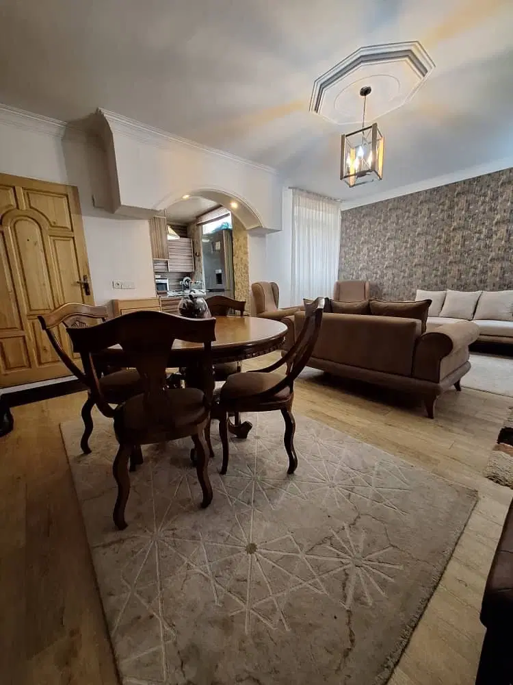 ۶۵متر_۲خواب_نما تراورتن_پونک