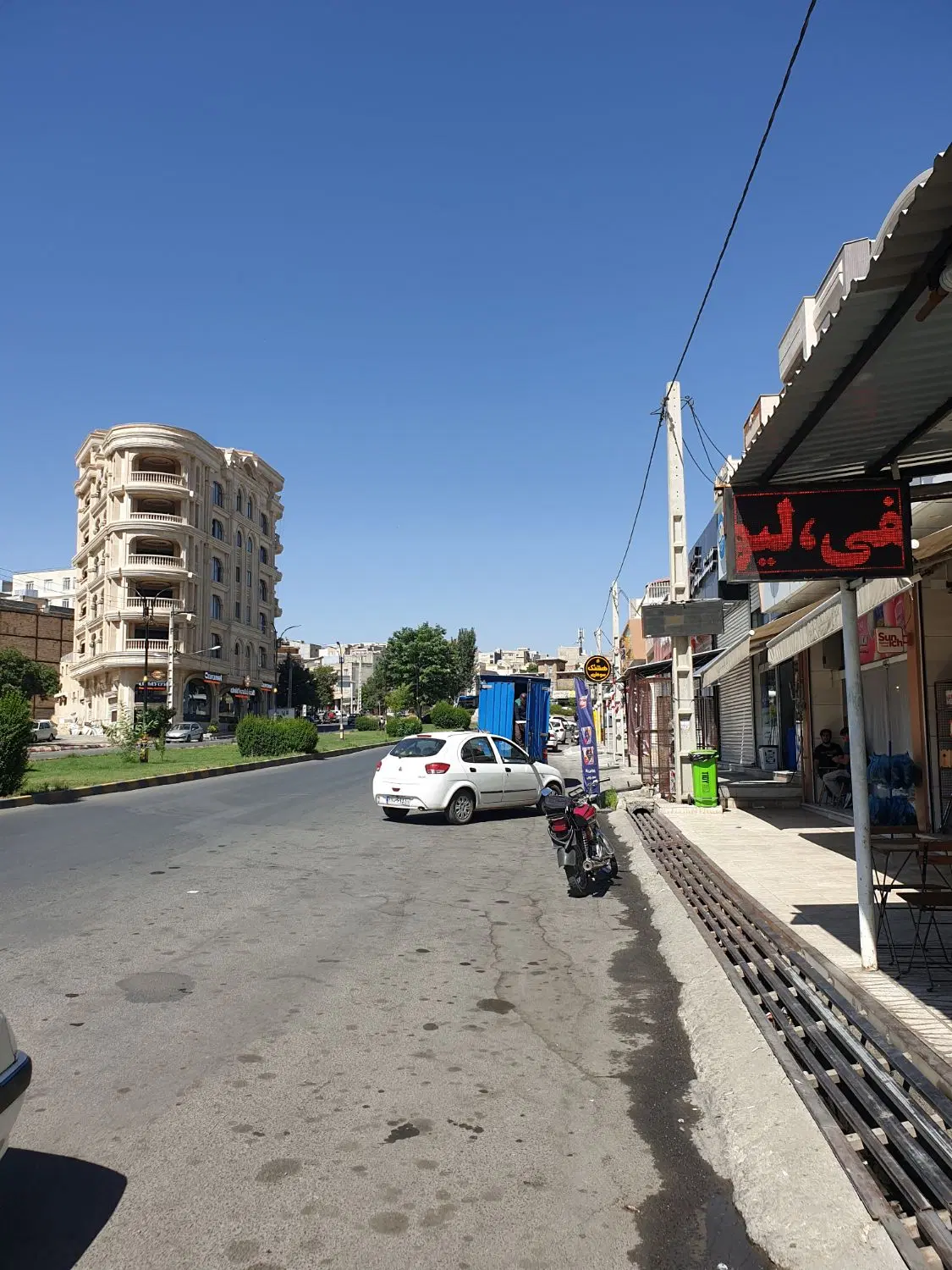 فروش۳۰۰متر زمین دو کله تجاری،مسکونی ۴_۱۹