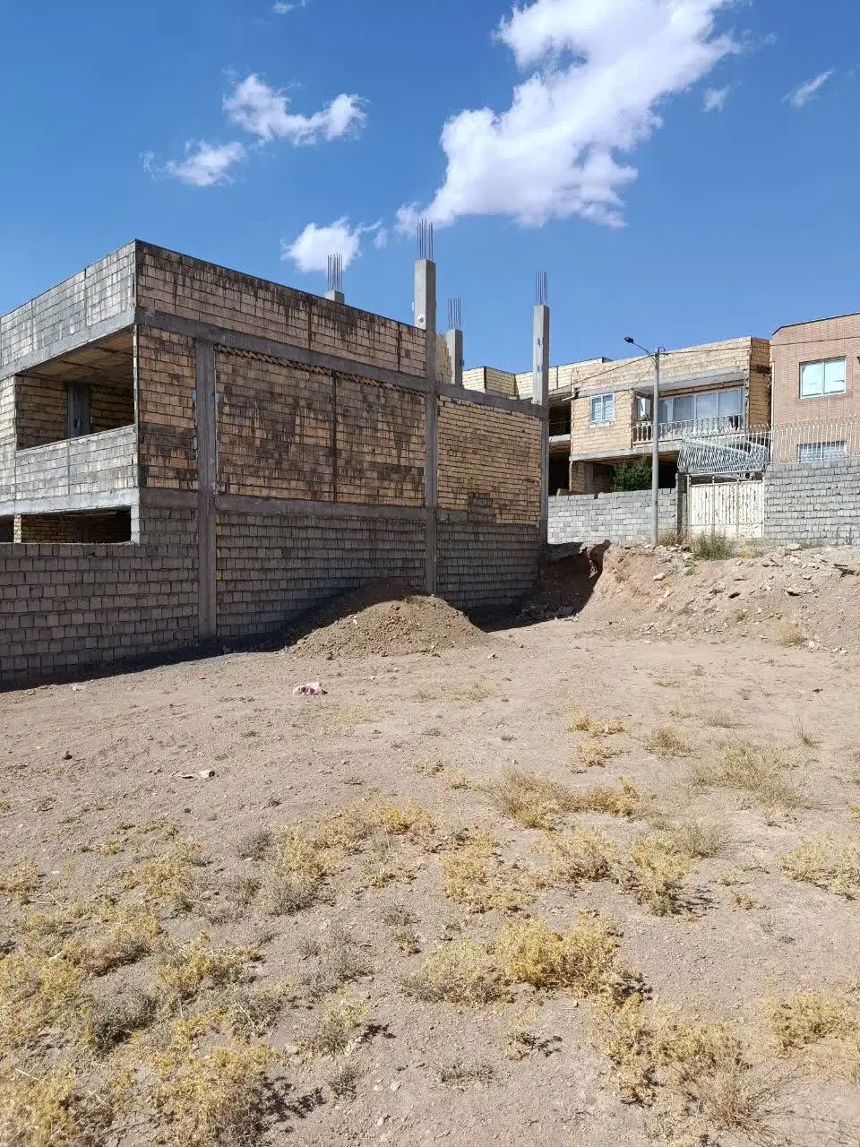 زمین مسکونی 200متری فریدن داران