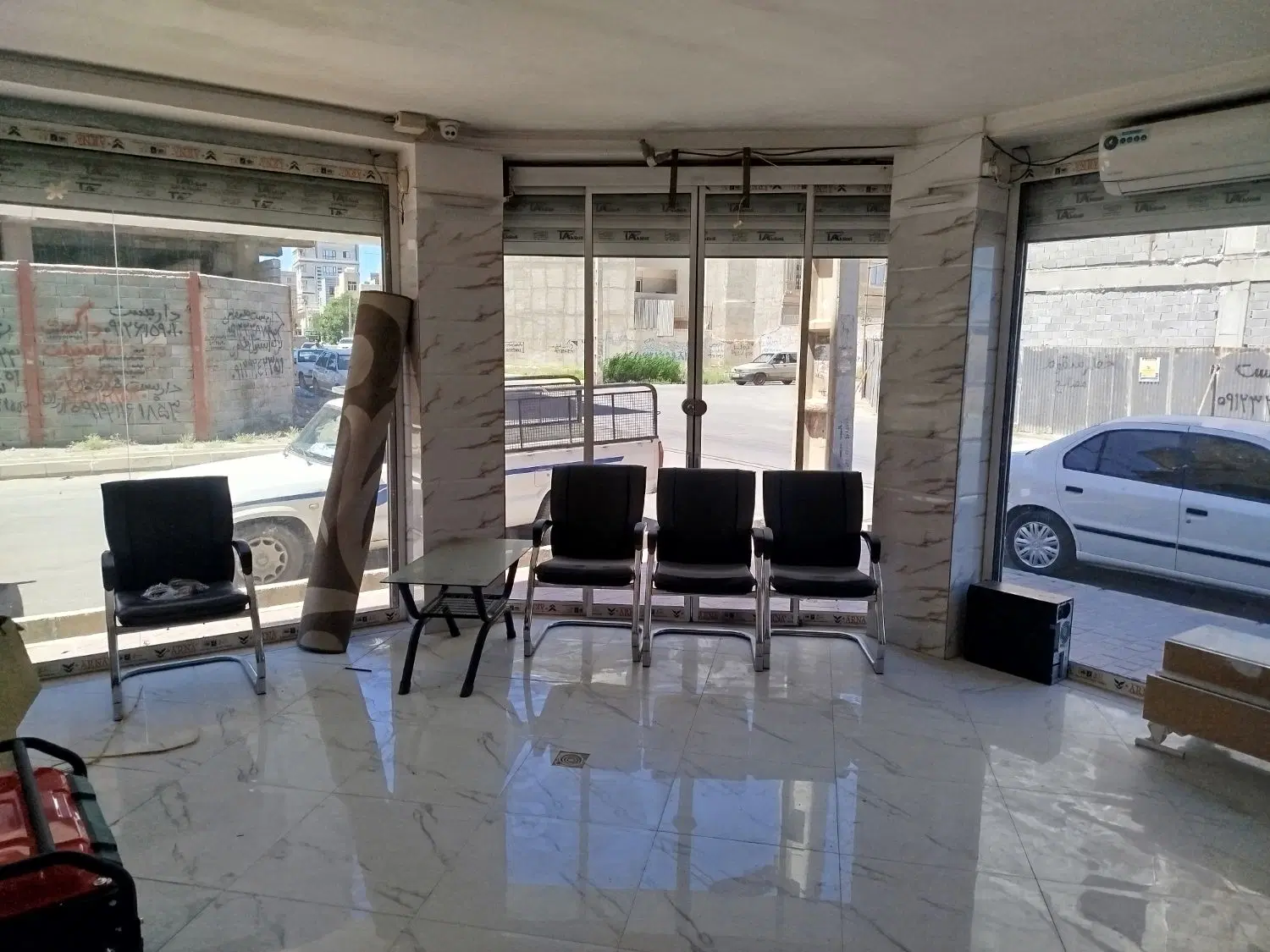 مغازه ۳۰ متری