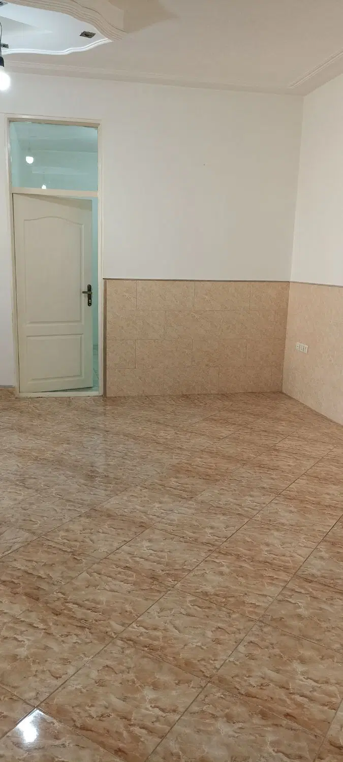 هم کف ۸۰متری امیر کبیر