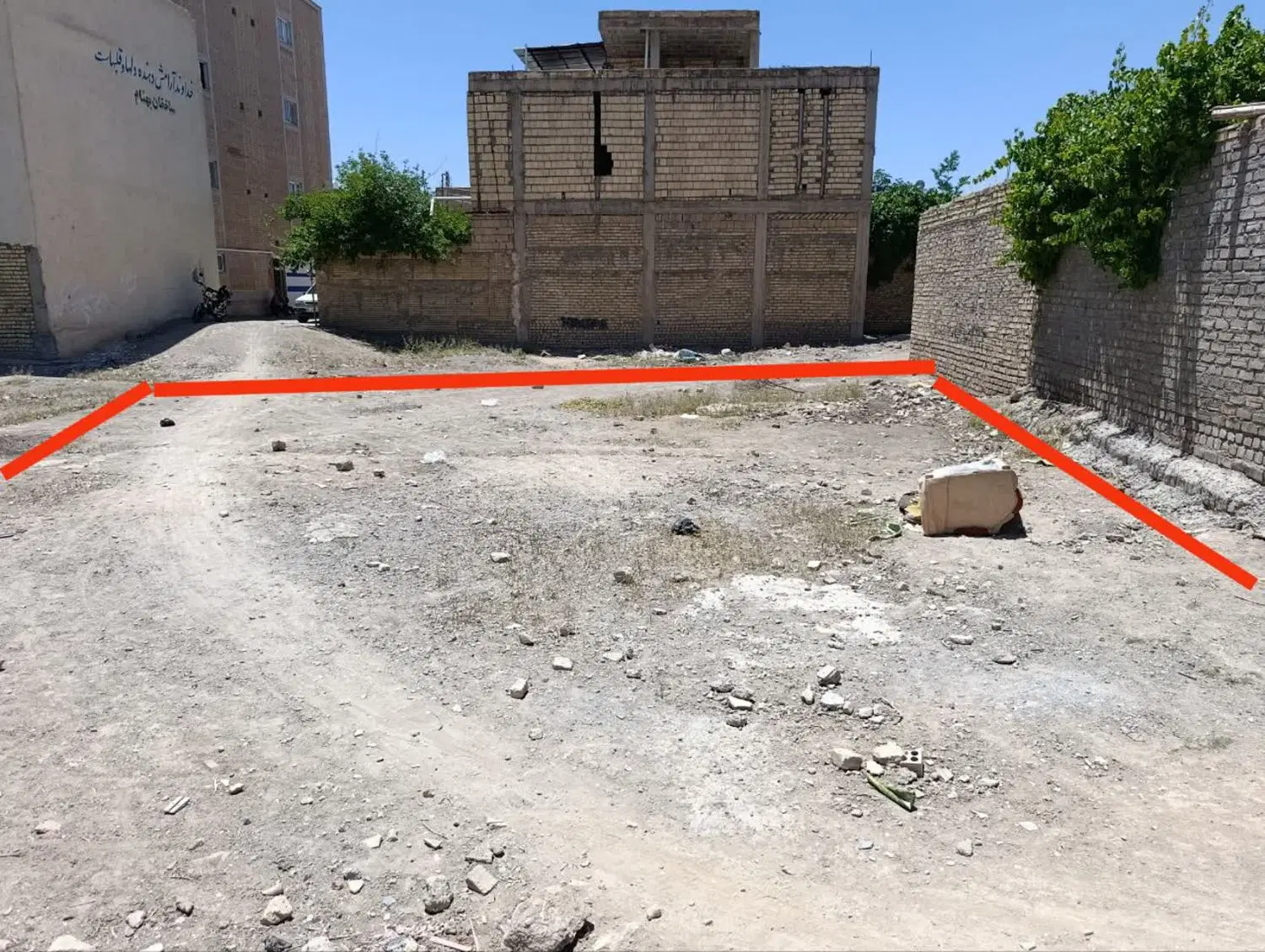 زمین مسکونی کهندژ