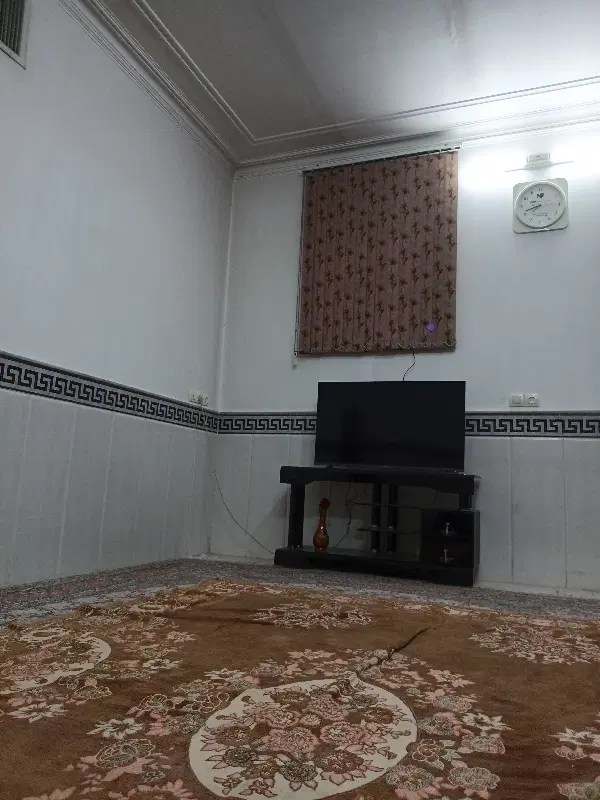 منزل اجاره ای به اتباع یک خانم با یک فرزند