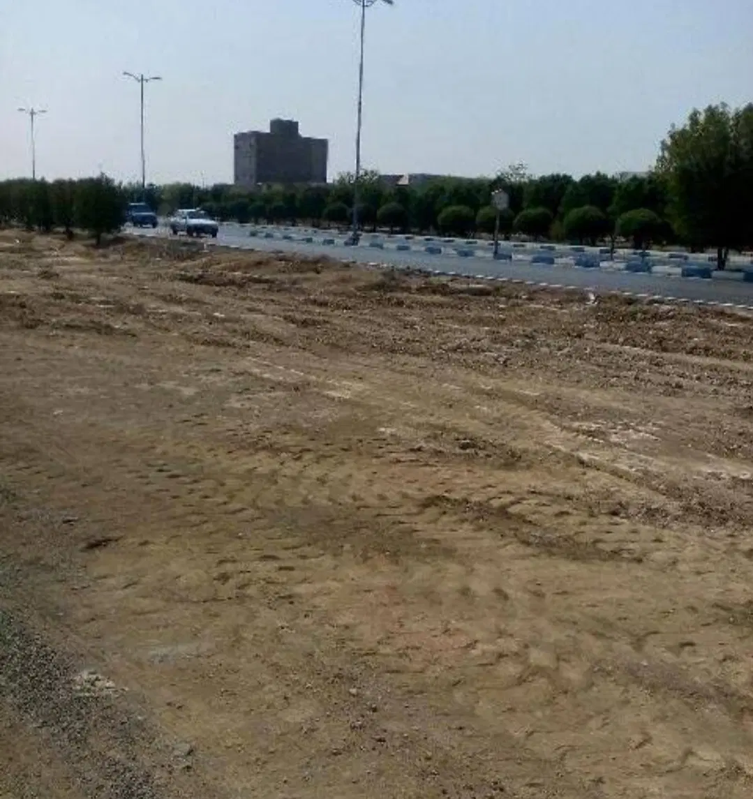 یک قطعه زمین