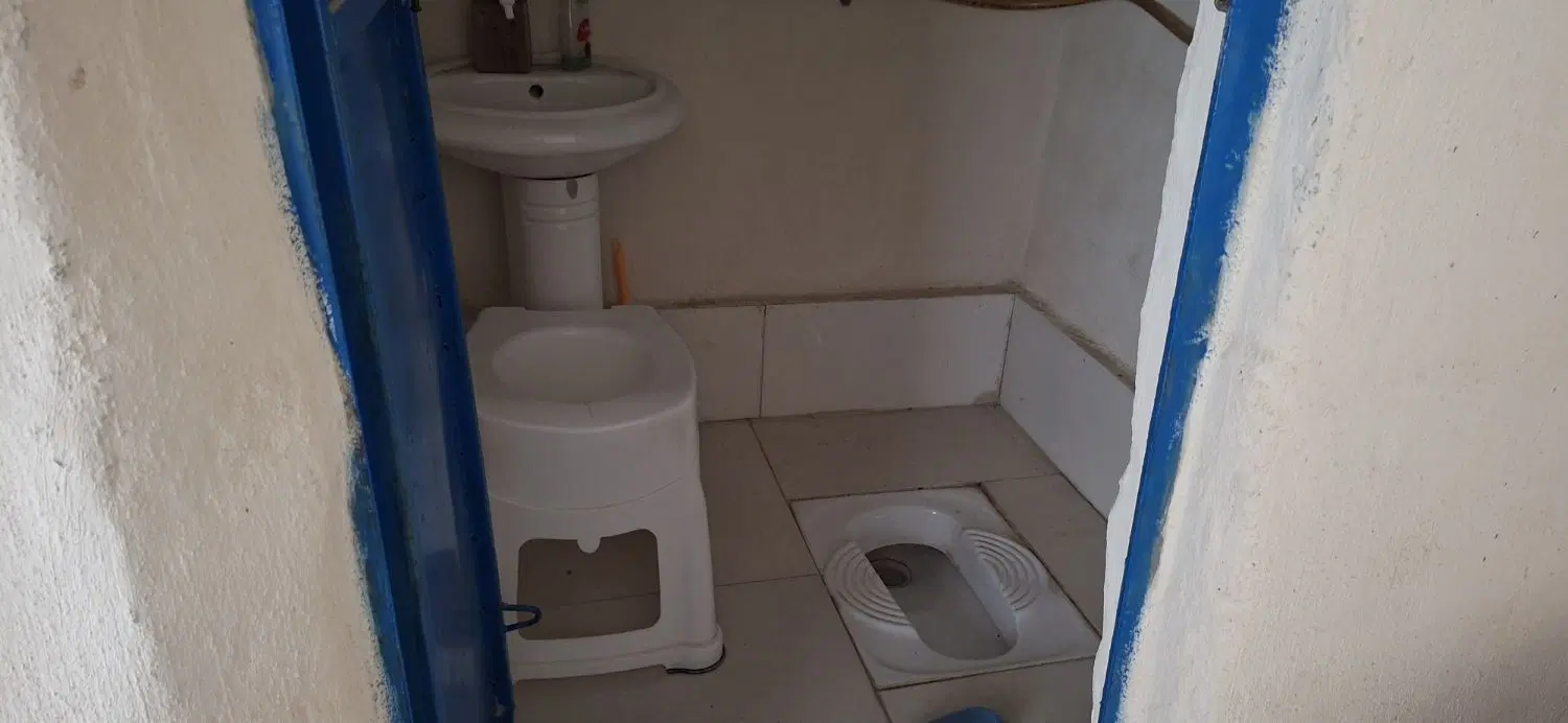 باغچه نقلی با بنا