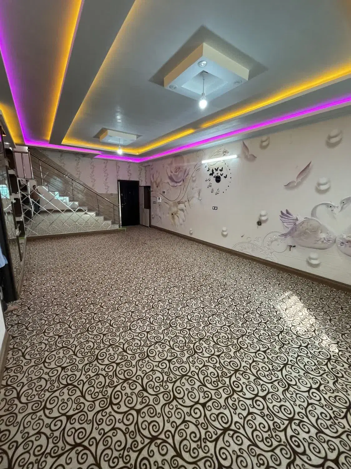 خانه ۱۳۰ متری