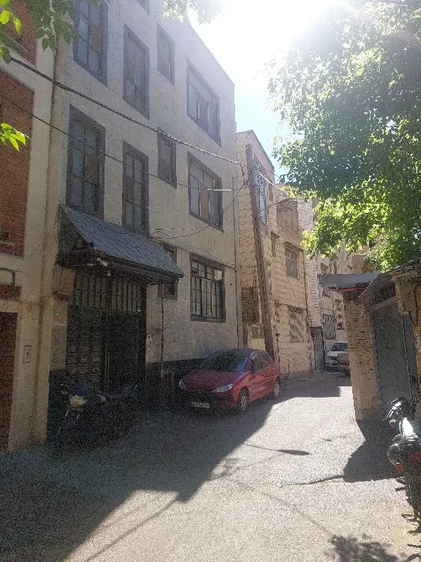 کلنگی ۳۱۰ متر بر ۱۴