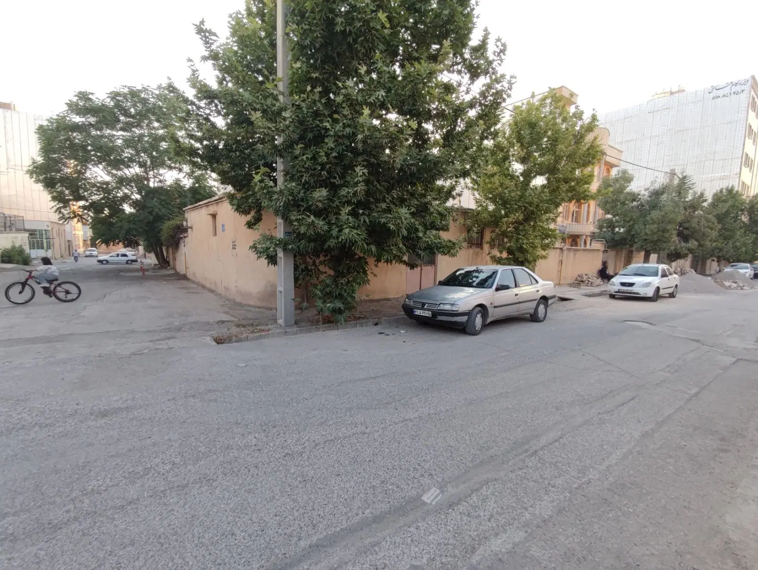ملک مسکونی نوروزاباد