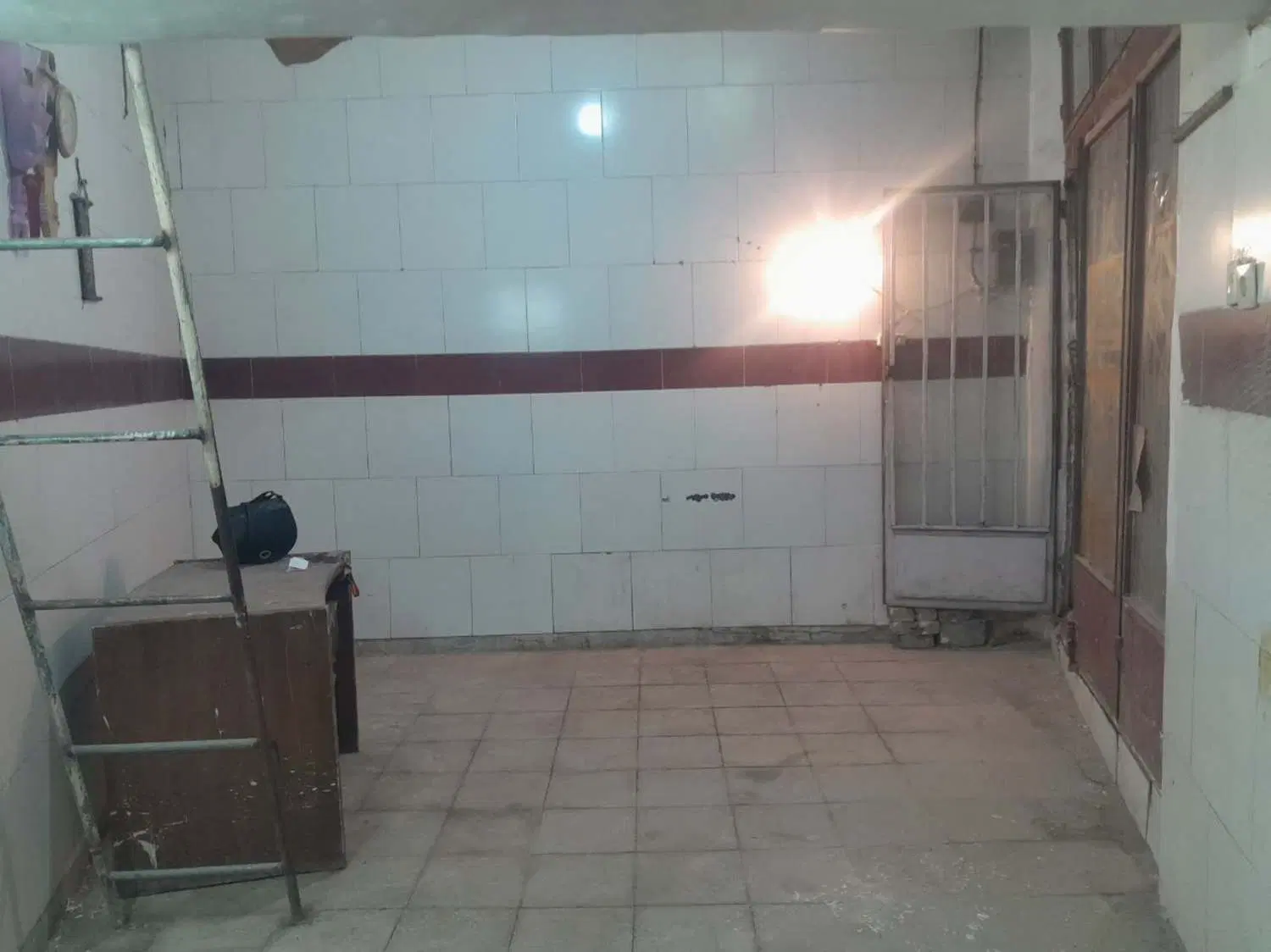 مغازه 18 متری