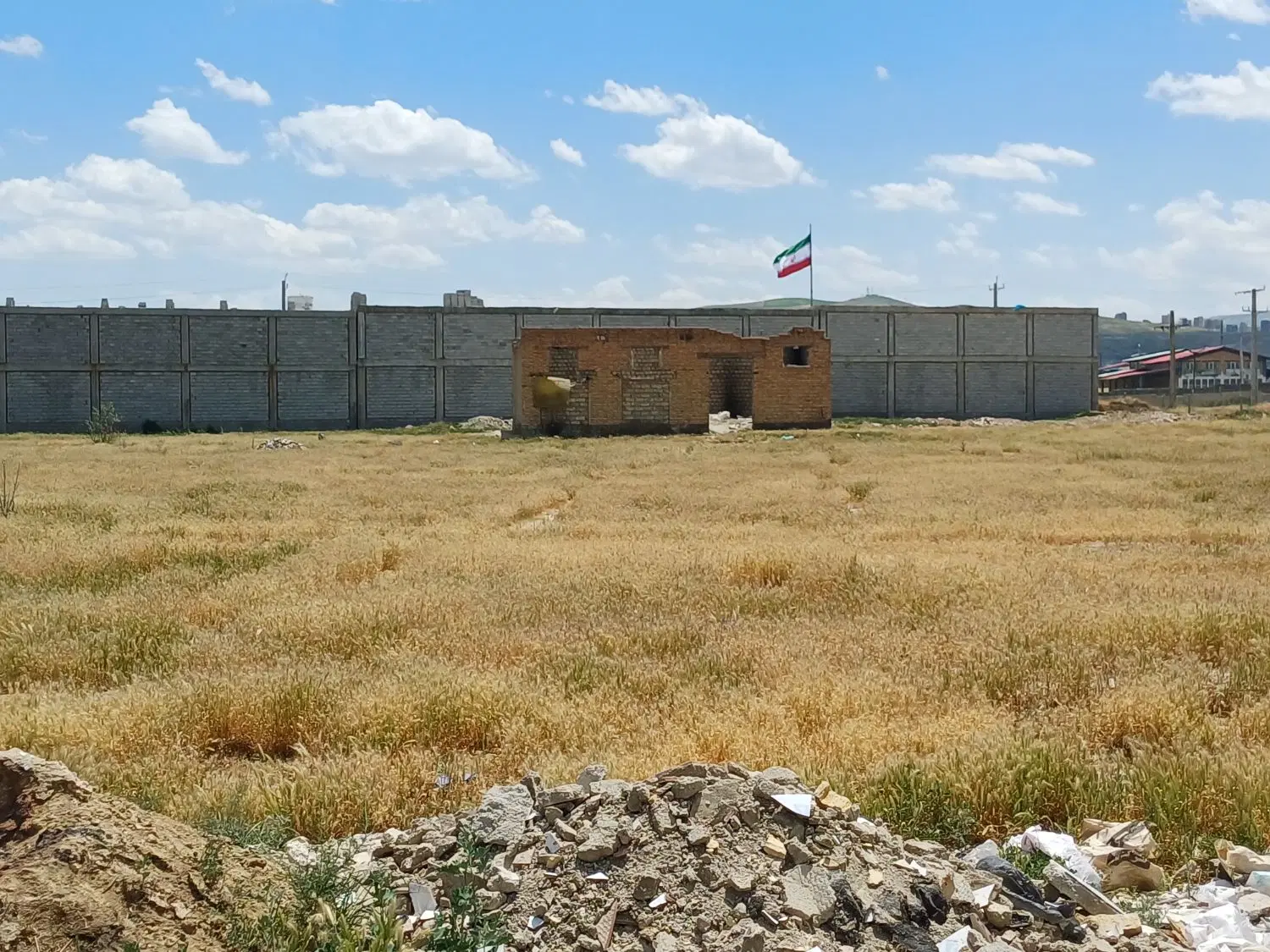 زمین تجاری