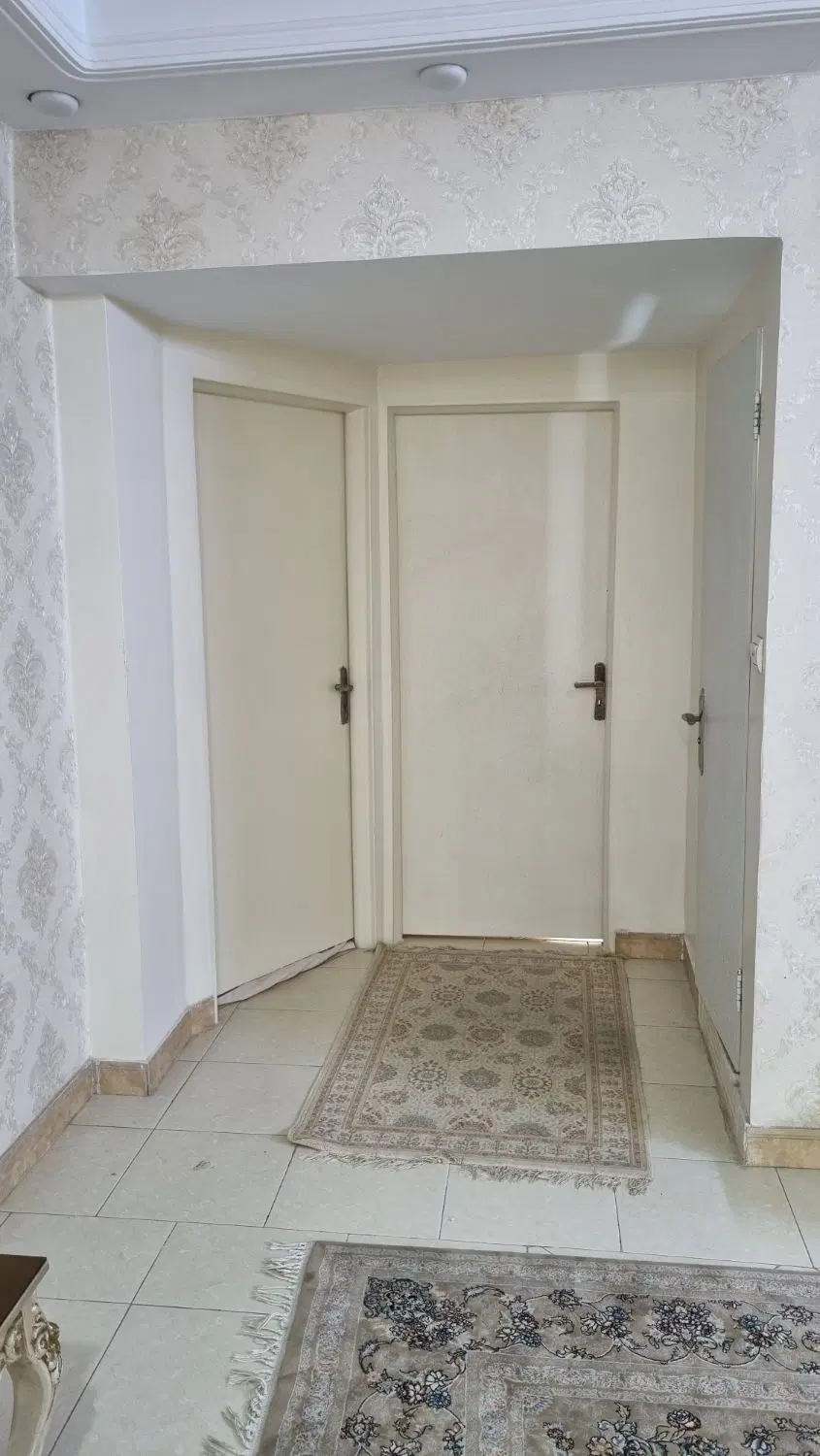آپارتمان ۹۳ متری شخصی ساز تک واحدی