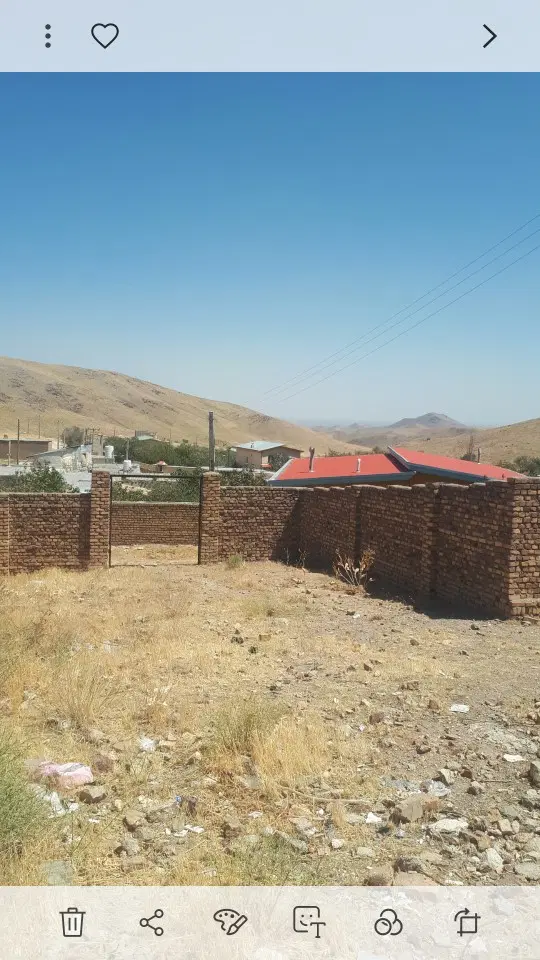 فروش زمین چهاردیواری شده قراداش تاکستان