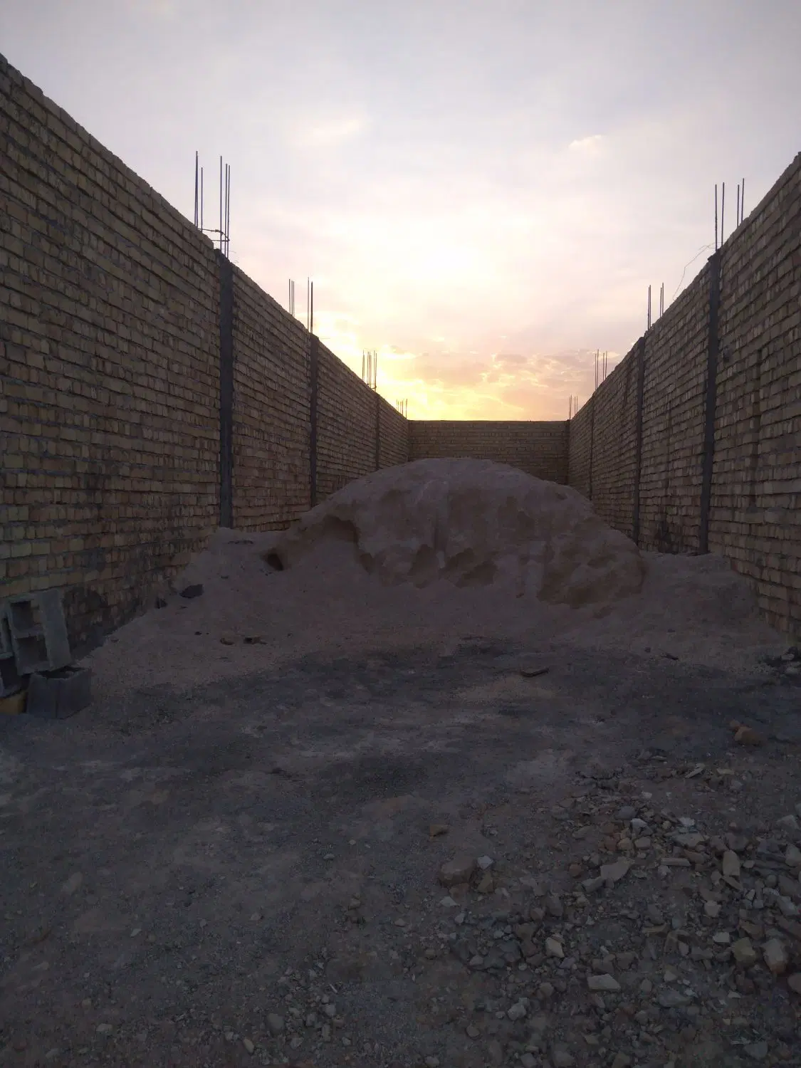 اسکلت 150 متری 2 خواب ثبت احوال