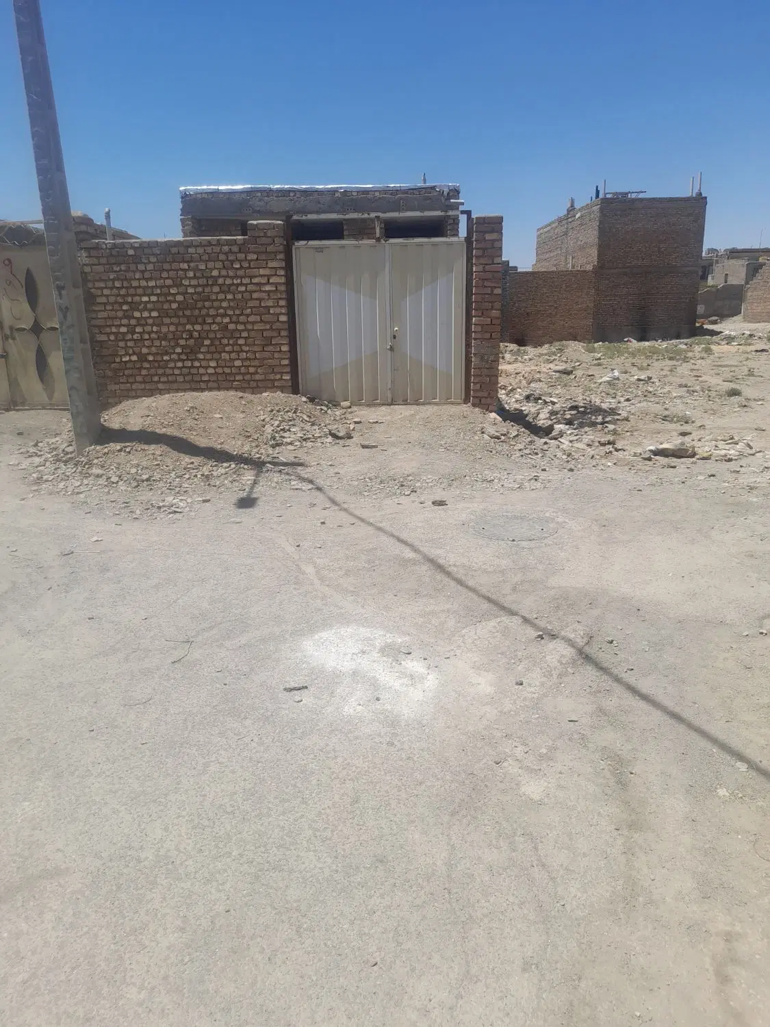 زمین مسکونی