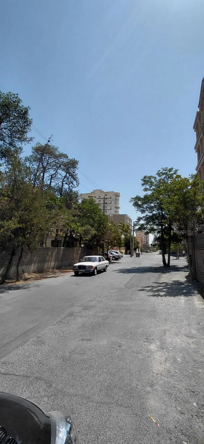 ۲۵۰۰ متر زمین مسکونی تجاری _دوکله_۹ طبقه جواز