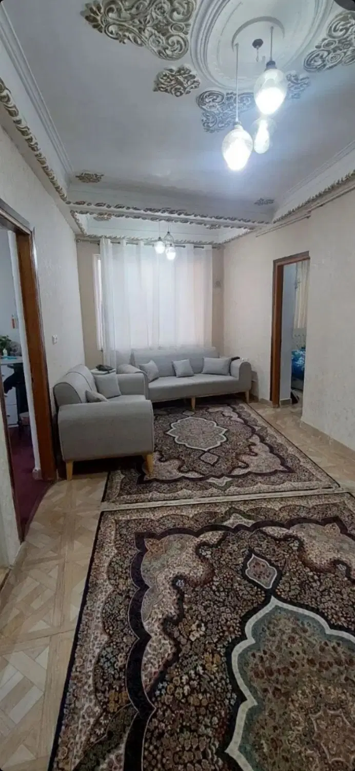همخونه میخام خونه دارم.