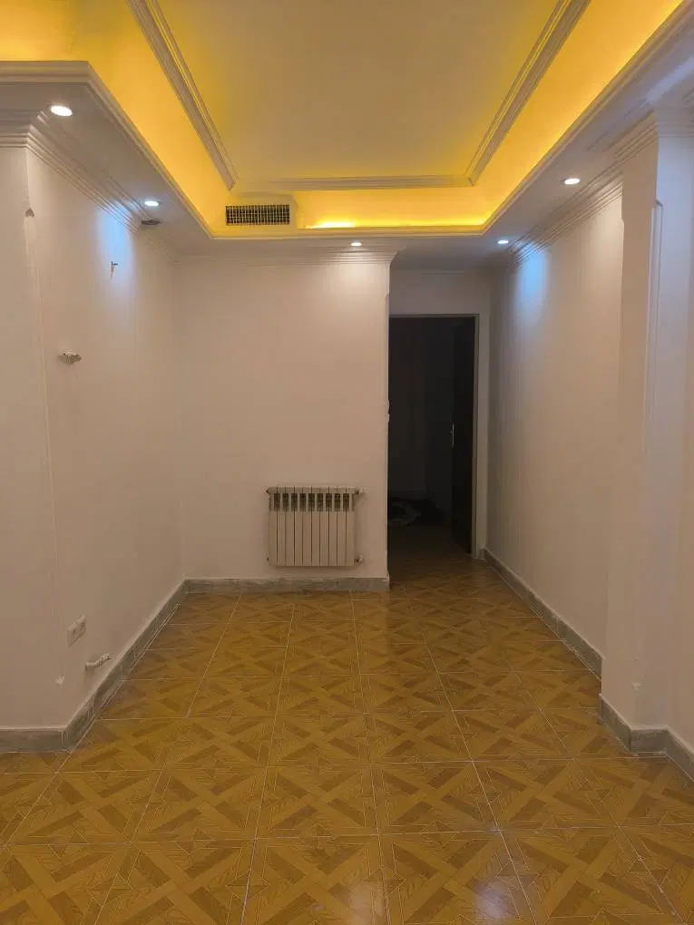 ۶۴ متری _ دو خواب _ میدان خراسان