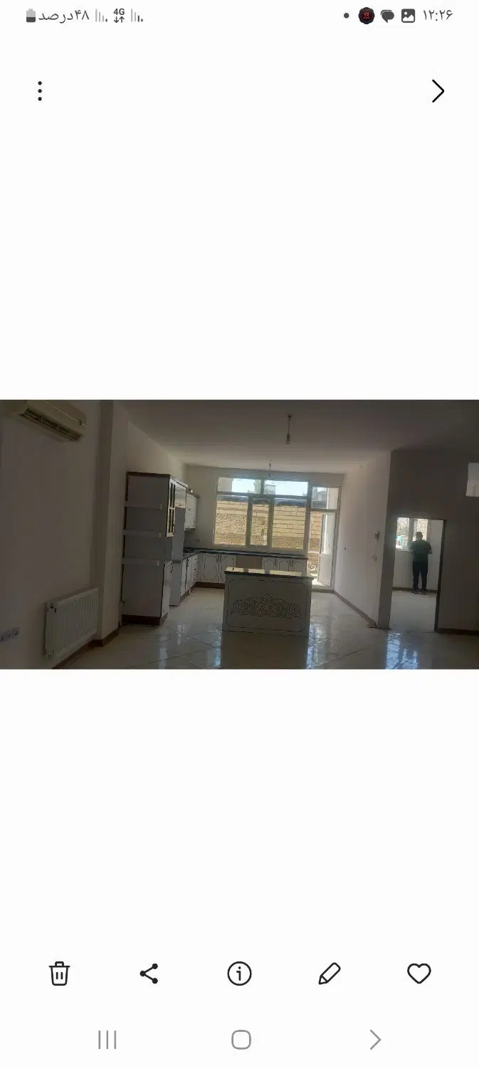 اپارتمان ۱۱۰ متری وکالتی شیک وتمیز